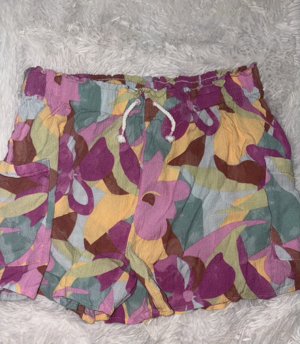 Roxy Girls 12/14 Tropical Floral Soft Waist Viscose Shorts. Great Pair, Soft